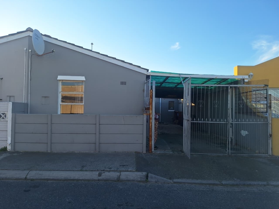 4 Bedroom Property for Sale in Portlands Western Cape